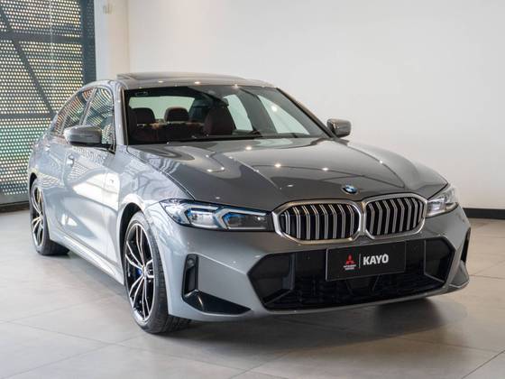 BMW 320i 2.0 16V TURBO FLEX M SPORT AUTOMÁTICO BMW 320i 2.0 16V TURBO FLEX M SPORT AUTOMÁTICO